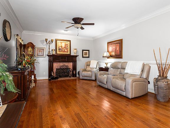 5th image of 4709 Brandon Mills Cir