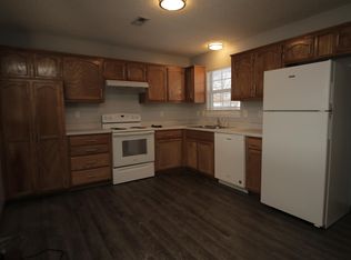410 S Johnson Dr APT 2, Odessa, MO 64076