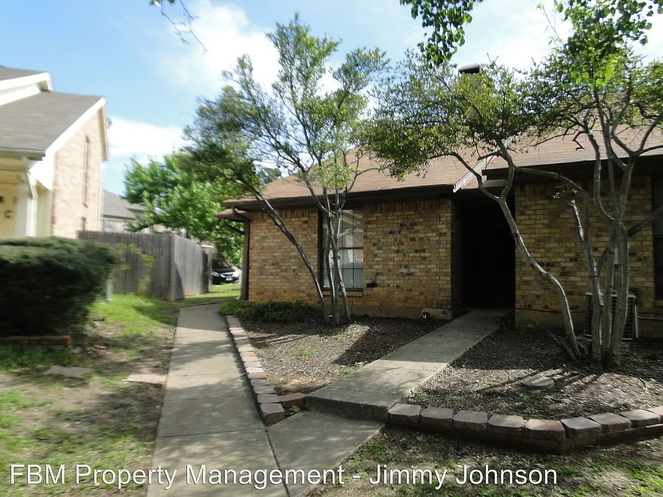 1st image of 615 Lost Springs Ct APT B