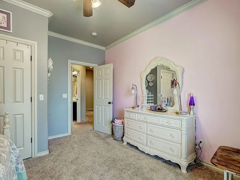 3116 Beacon Hill St — Photo 30