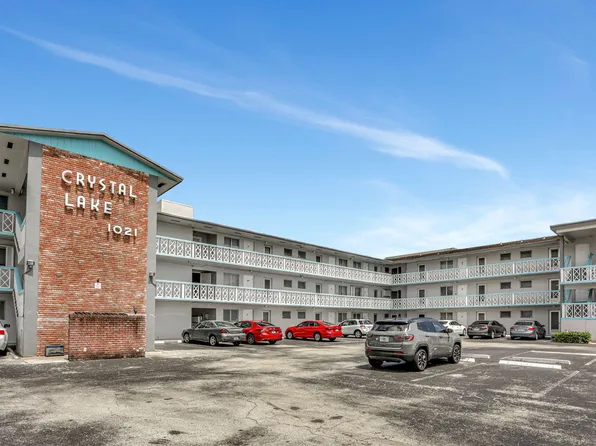 1021 Crystal Lake Drive #109, Deerfield Beach, FL 33064
