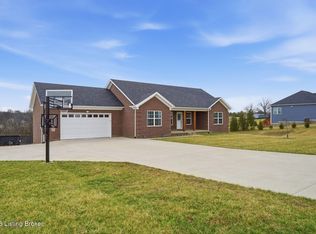 130 Reagan Dr, Taylorsville, KY 40071