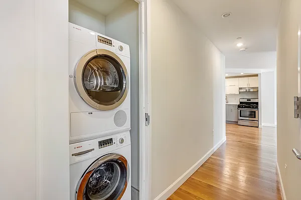 Rented by Compass | media 23