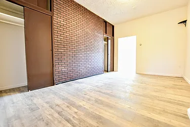 Rented by Dakis Group LLC