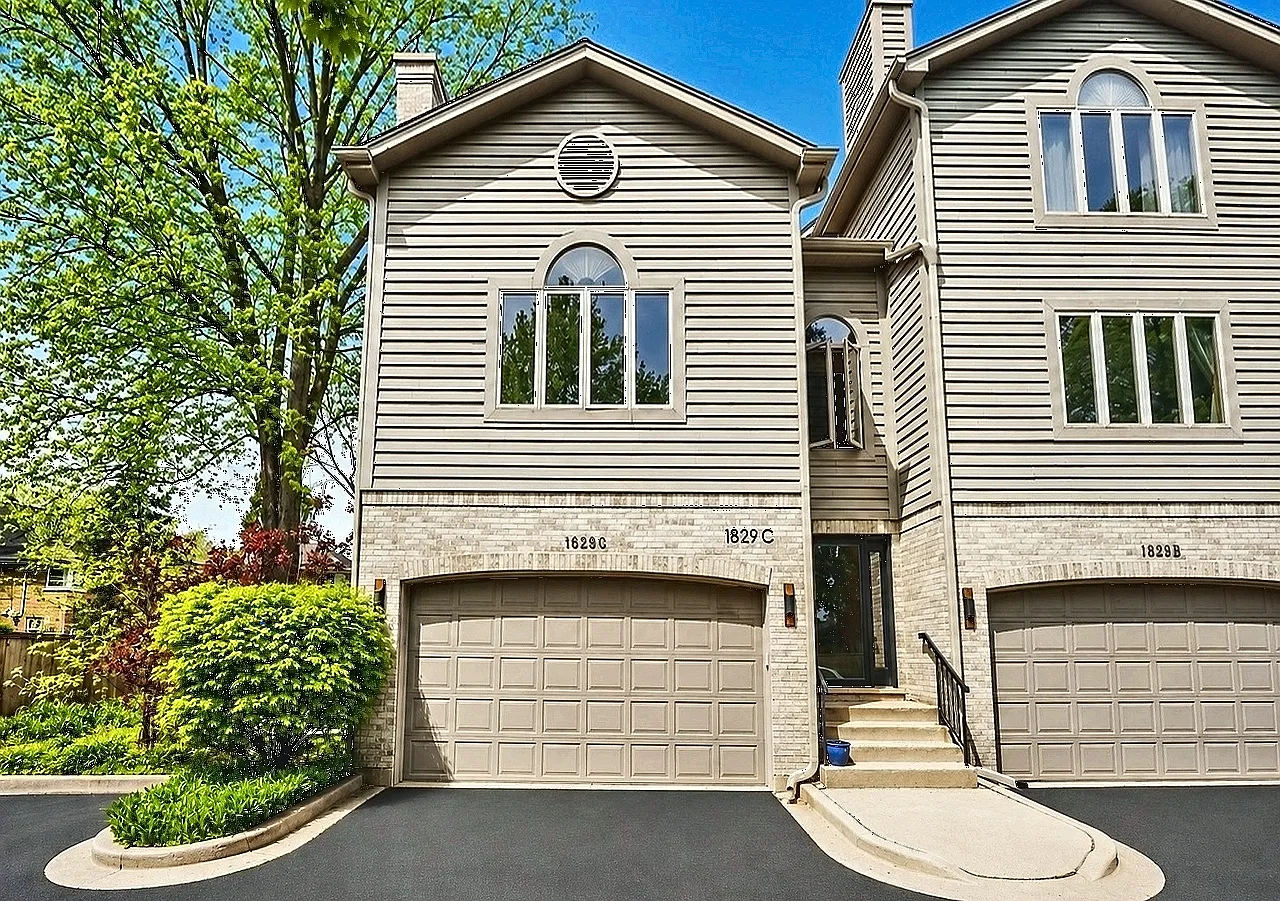 4 bed, 2283 sqft, $6,500 — Photo 1