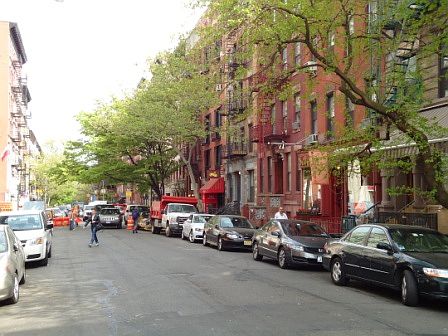 5th image of 93 E 7th St APT 4RW