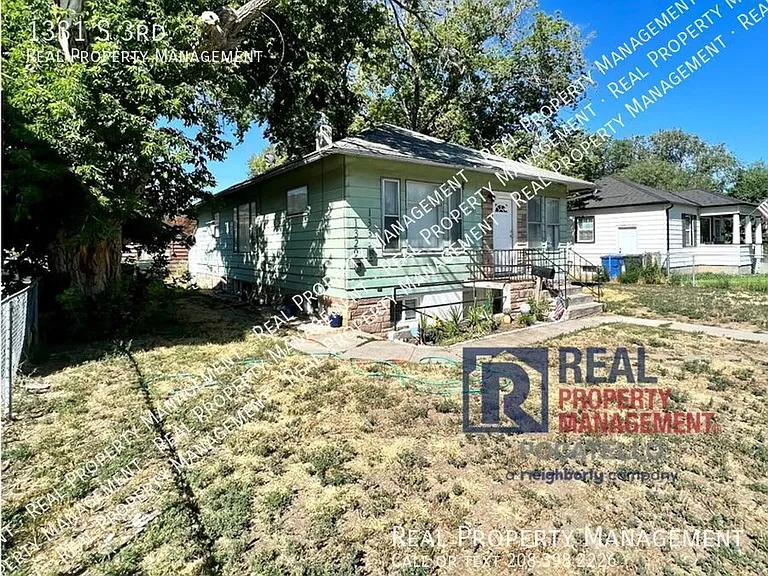 1331 S 3rd Ave — Photo 2