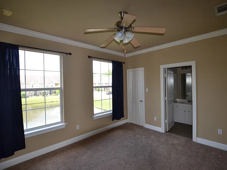 2117 Cypress Hall Aly — Photo 9