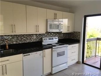 2nd image of 833 West Ave APT 405