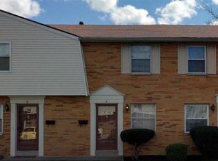 5721 Pine Tree St W APT F, Columbus, OH 43229