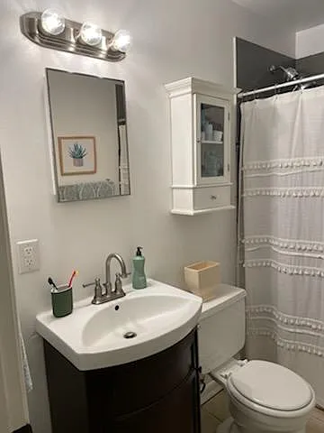 721 Maximillian St — Photo 11