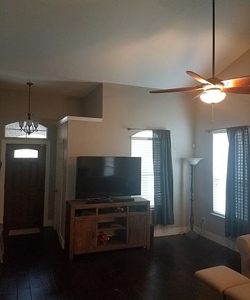 3rd image of 4407 Ashbel
