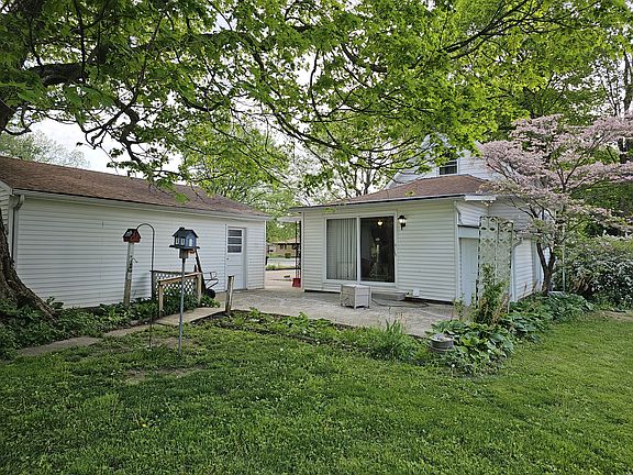 3rd image of 9398 N County Road 800 W