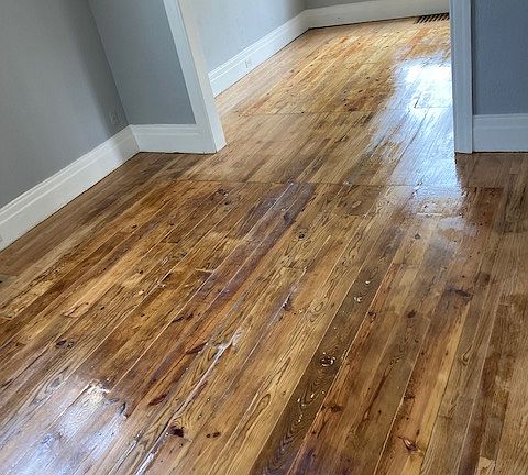 2nd image of 2025 Poplar St