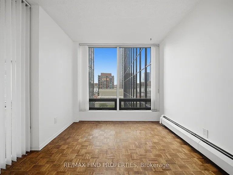 30 Wellington St E #901 — Photo 41