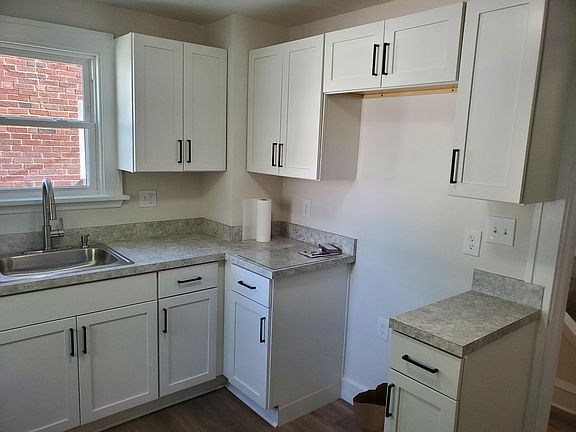 4th image of 20003 Mountville Dr