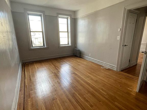2nd image of 780 E 2nd St