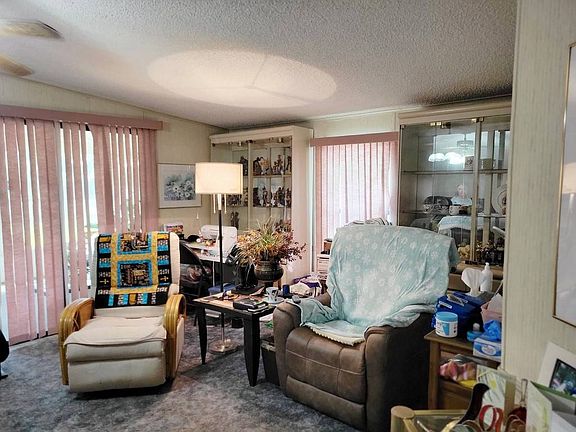 3rd image of 103 Sargasso Ln