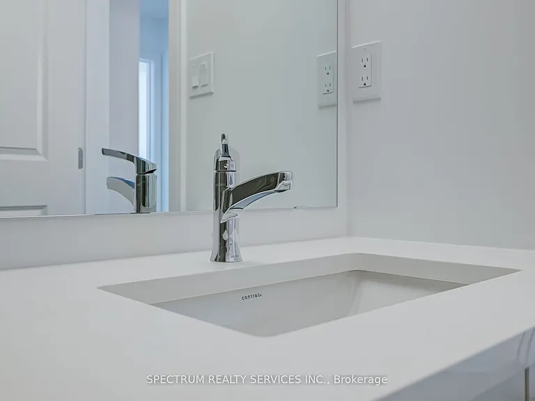 146 Blue Forest Cres — Photo 43
