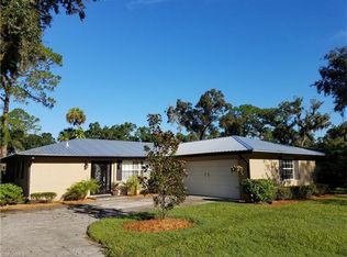 310 Pollywog Point, Labelle, FL 33935