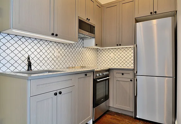 Rented by Hagstrom Management Inc | media 22