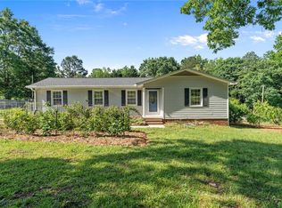 320 Chastain Rd, Central, SC 29630