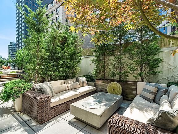 5th image of 111 Fulton St Penthouse 110