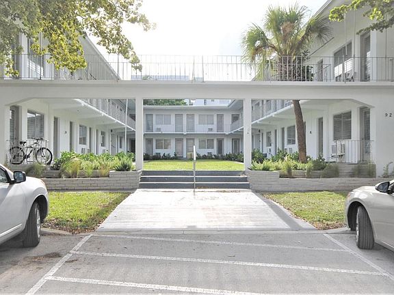 4th image of 9270 E Bay Harbor Dr APT 8B