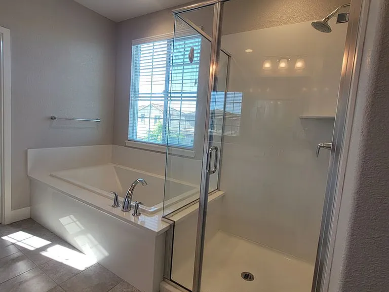 1829 Kelly Pl — Photo 17