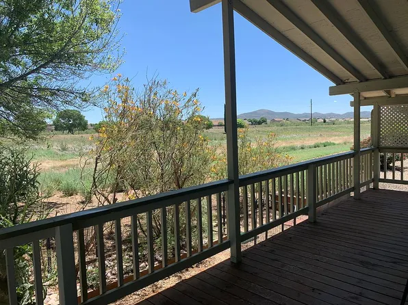 705 Blue Spruce Dr, Dewey, AZ 86327