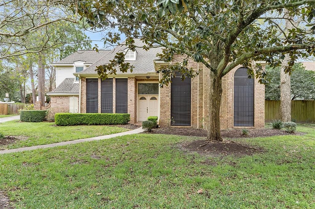 108 Sequoia St, Lake Jackson, TX 77566 Zillow