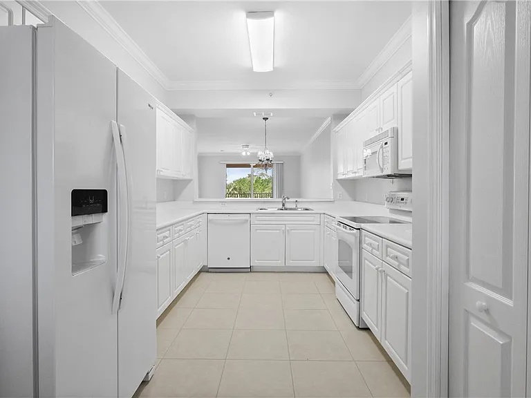 8341 Whiskey Preserve Cir #539 — Photo 9