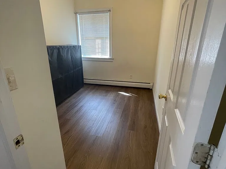 260 Dwight St #F — Photo 33
