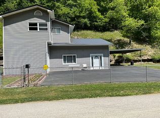 348 Phillips Branch Rd, Jamboree, KY 41553