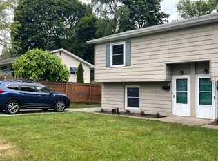 733 Marshall Dr, Erie, PA 16505