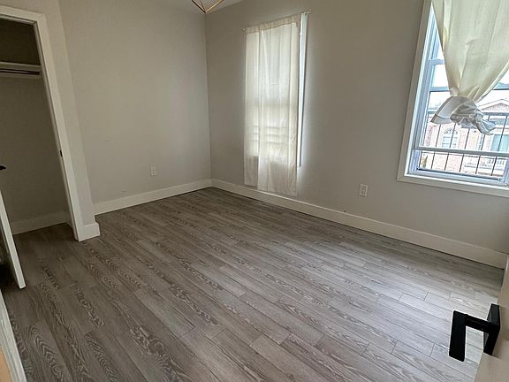 3rd image of 88 Wallis Ave APT 3
