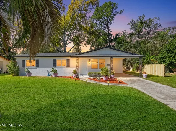 3064 CARREVERO Drive W, Jacksonville, FL 32216