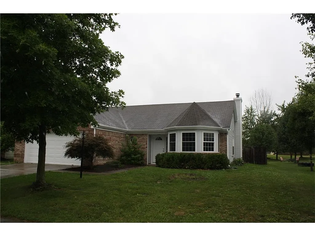 7814 Winding Creek Pl photo 1