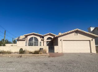 2242 W Golden Hills Rd, Tucson, AZ 85745