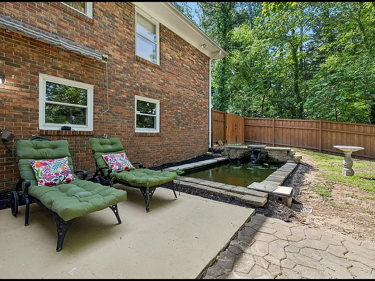 1216 King Arthur Rd — Photo 24