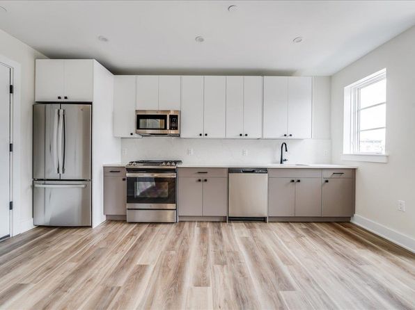 237 Washington St #204