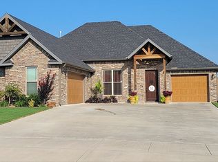 6862 Kingston Ave, Springdale, AR 72762