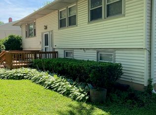 1646 Marlboro Cir, Carpentersville, IL 60110