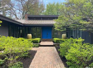 742 Indian Hill Rd, Terrace Park, OH 45174