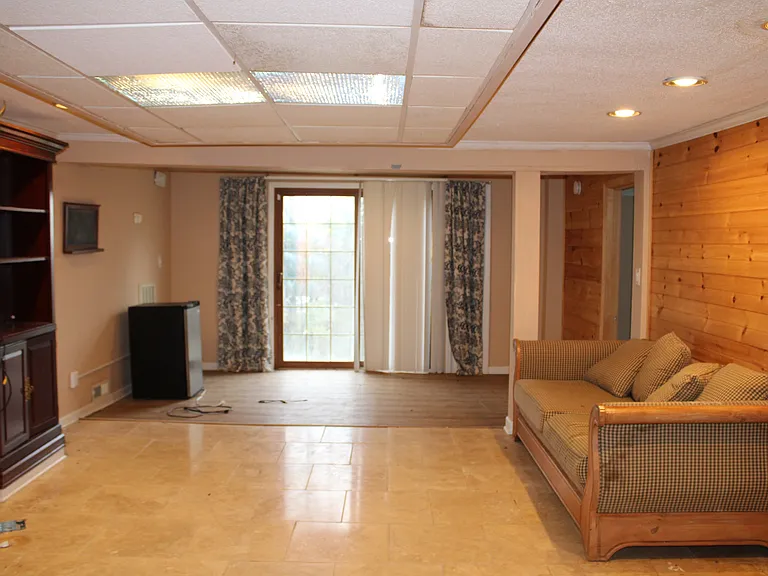 1260 Ridgecrest Ave — Photo 8