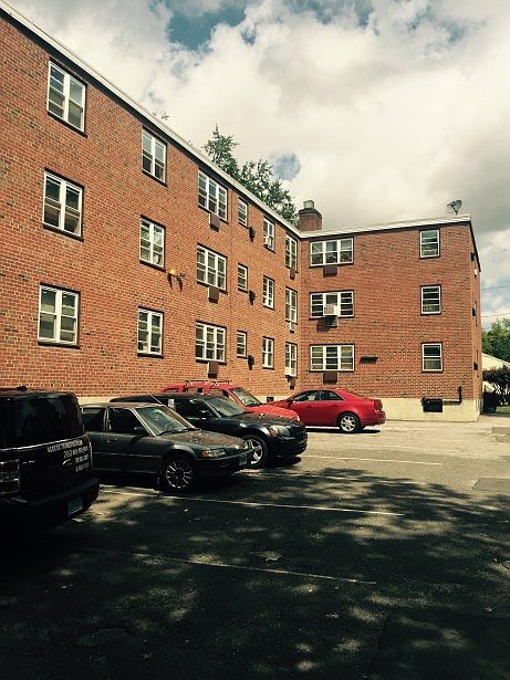 2nd image of 23 Ward Pl APT 201