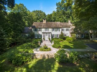 21 Alan Ln, New Canaan, CT 06840