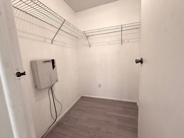 135 Hunter Lake Dr #F — Photo 11