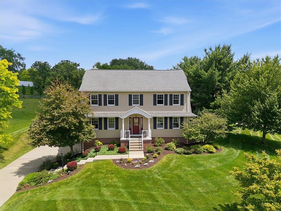 1st image of 1313 Woodhill Dr