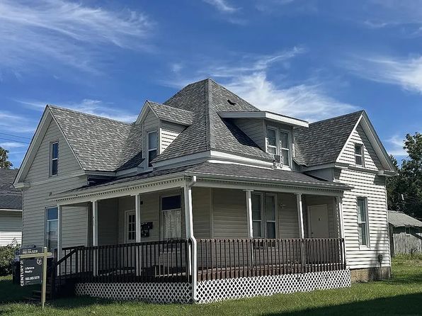 411 S High St #1